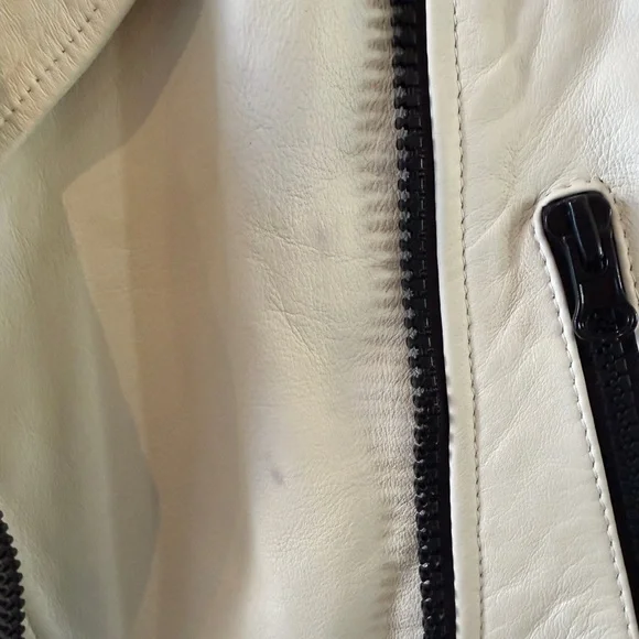 Marciano Women's White Leather Jacket with Black Accents Size Small - Picture 6 of 7